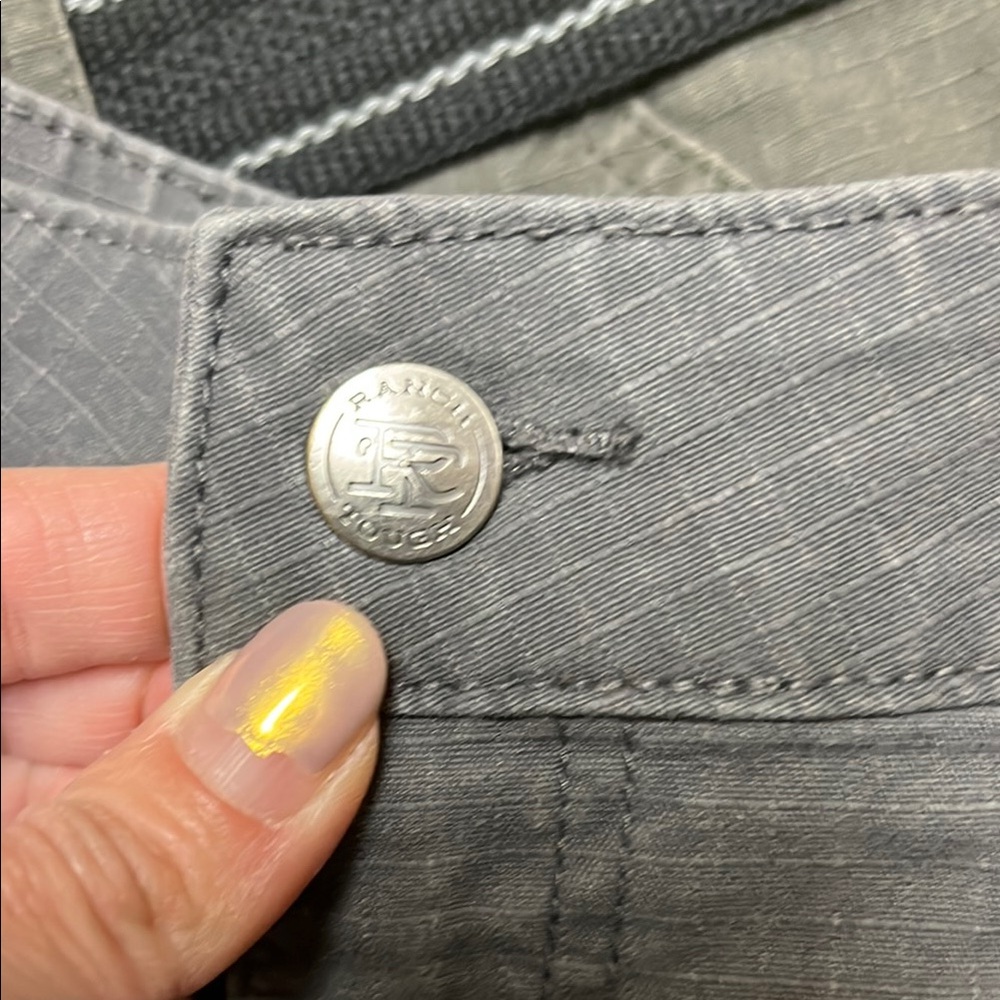 EUC two Ranch Tough Gray and Blue Cargo Shorts - Picture 3 of 16